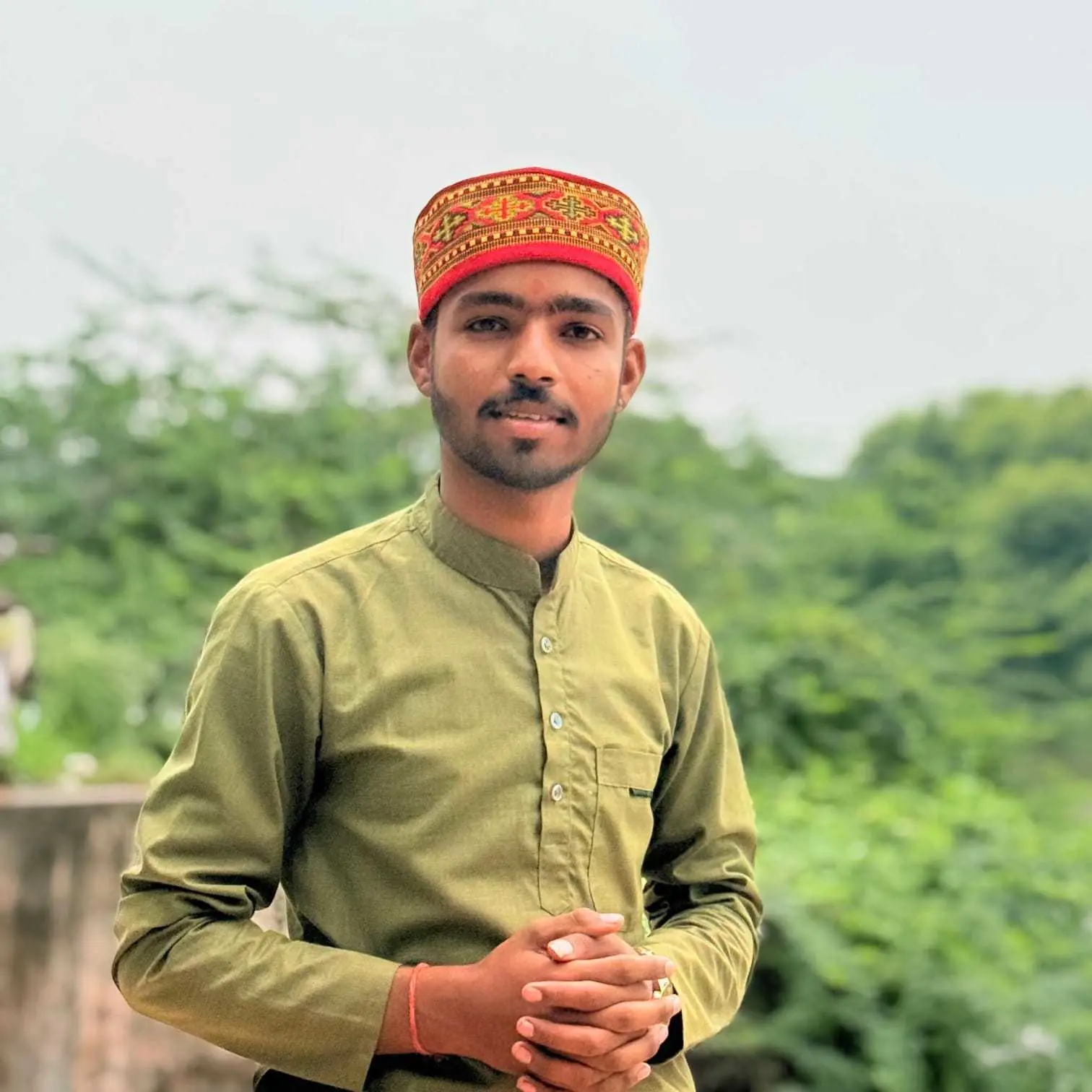 पंडित रवि शर्मा - उज्जैन पूजा केंद्र